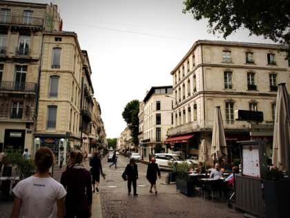 boulevard-665947_640-420x315-5386107