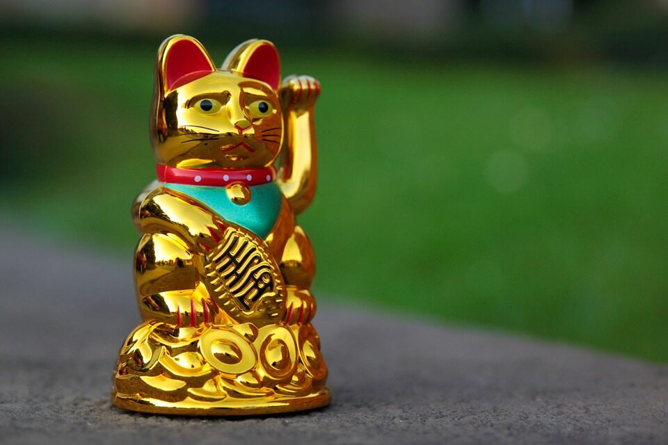 maneki-neko-453088_960_720-2510802