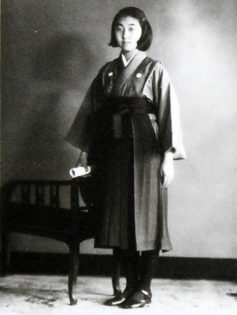 452px-teru-no-miya-shigeko-1943-1-237x315-7272724